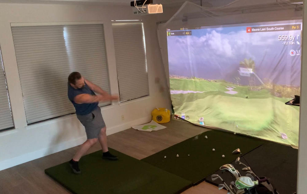 HomeCourse Pro Retractable Golf Simulator Screen - Customer Photo From Michael Martin