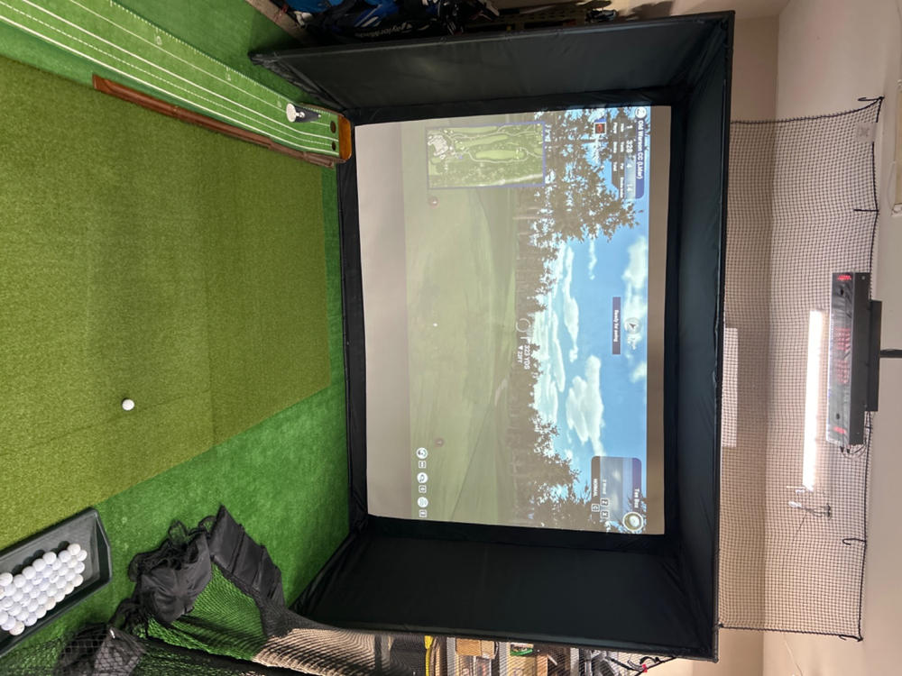 Uneekor EYE XO Launch Monitor - Customer Photo From Darin P.