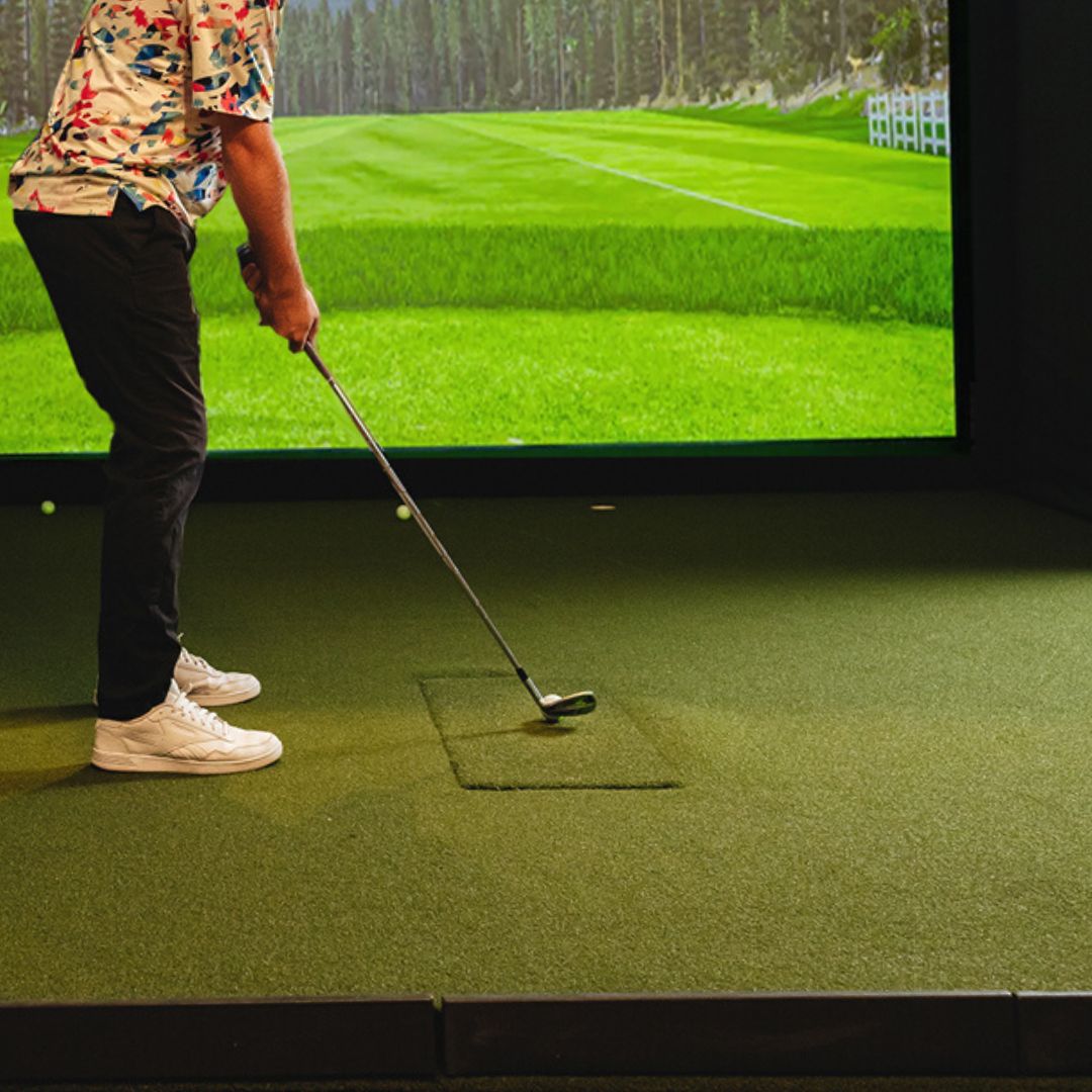 SIGPRO Golf Simulator Flooring Golf Mat Shop Indoor Golf 